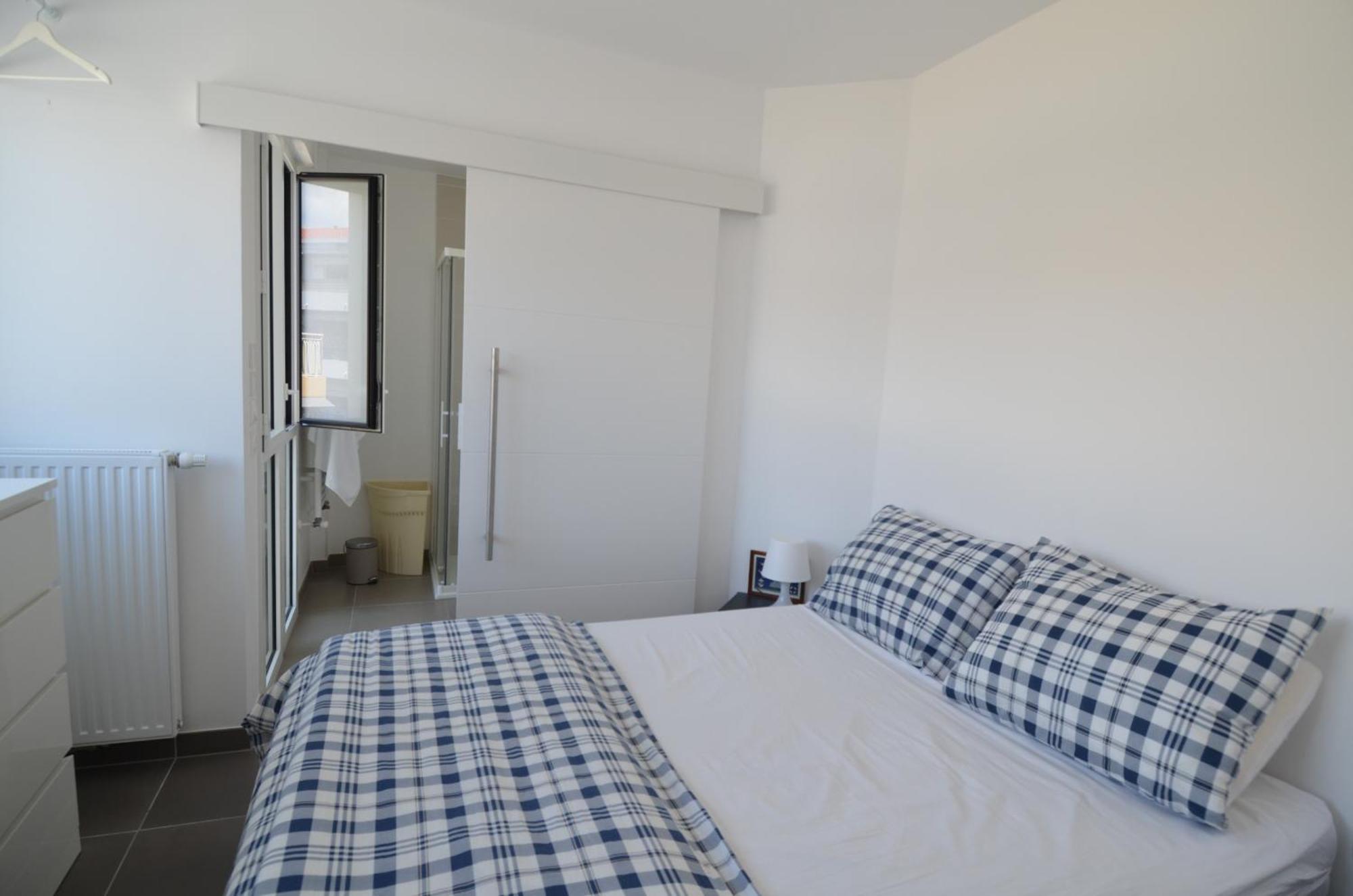 Villa Smolett - Appartement Cosy Au Coeur Du Quartier Du Port ニース エクステリア 写真