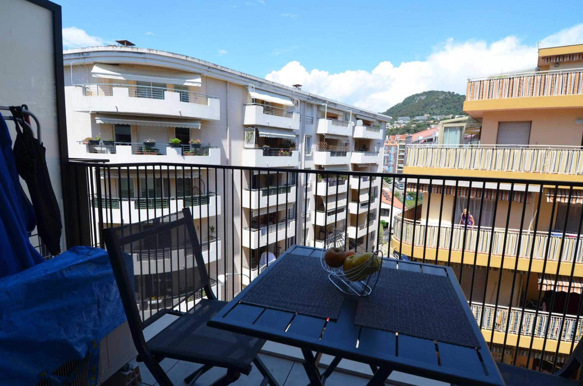 Villa Smolett - Appartement Cosy Au Coeur Du Quartier Du Port ニース エクステリア 写真